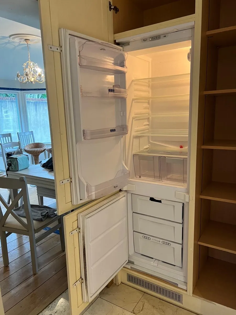 Solid Wood Inframe Handpainted Kitchen - Image 3