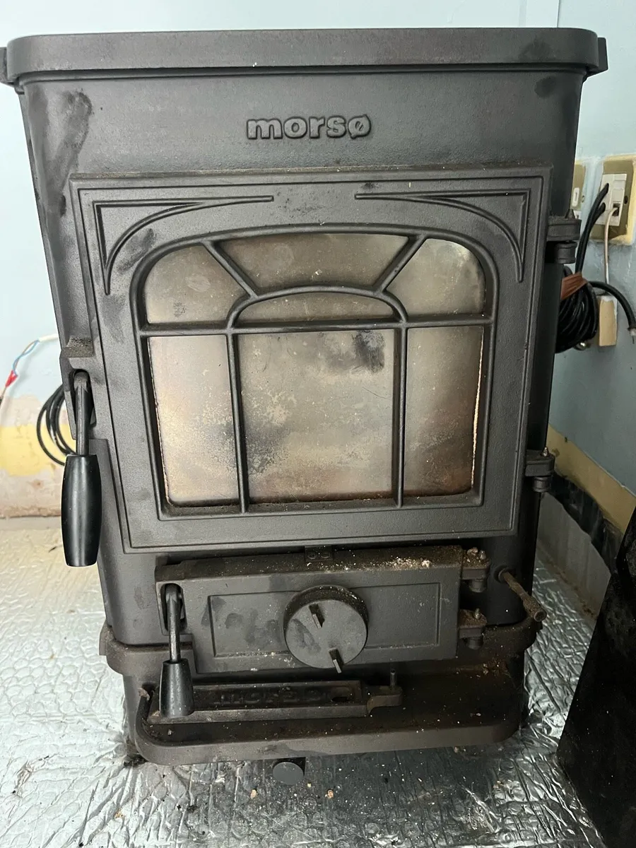Stove - Image 1