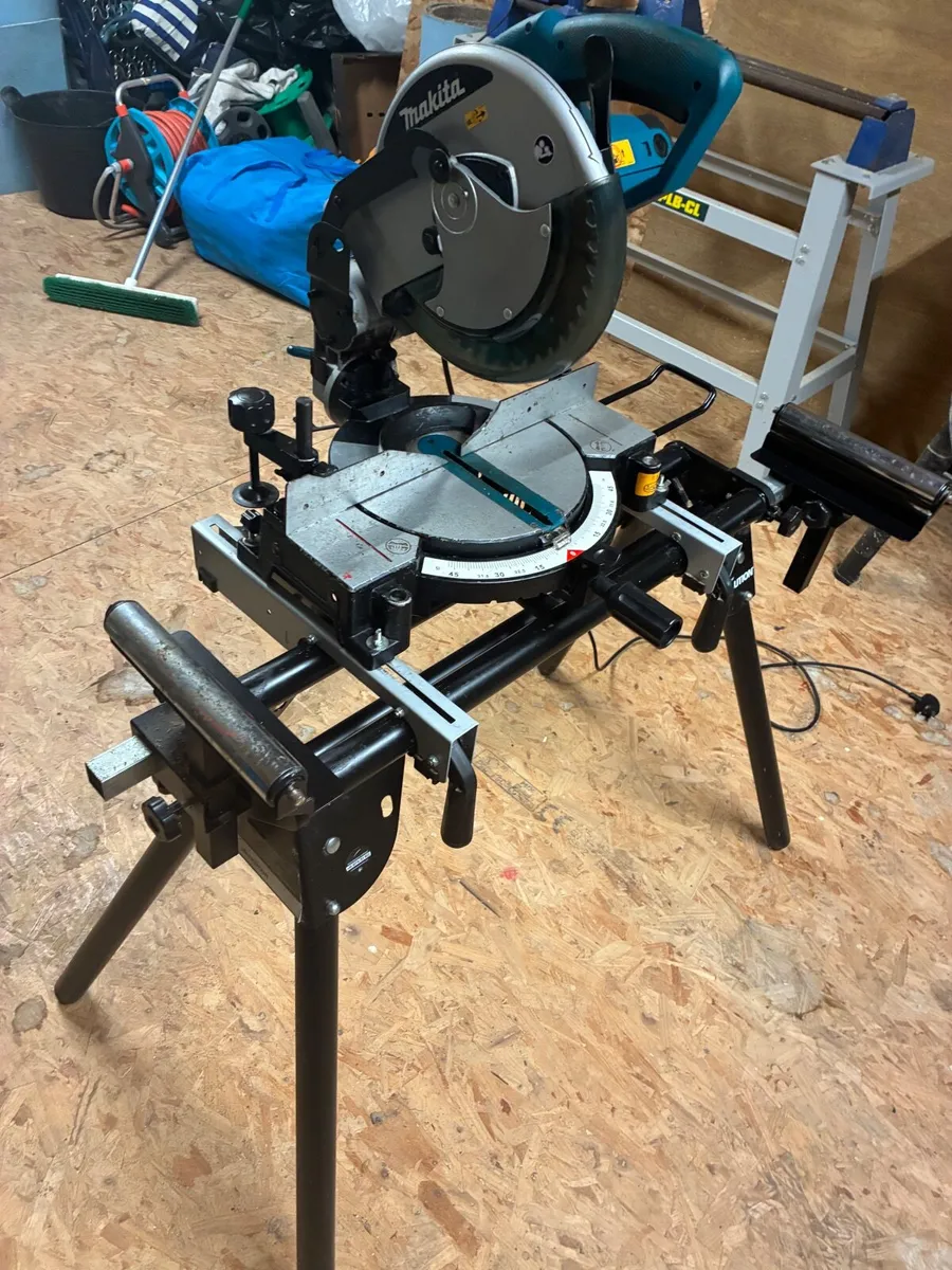 Makita chop saw - Image 1