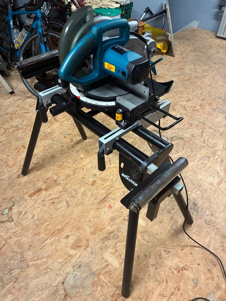 Makita chop saw - Image 4