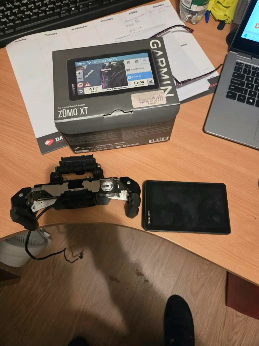 Garmin 5.5 " all terrain motorbike navigator - Image 2