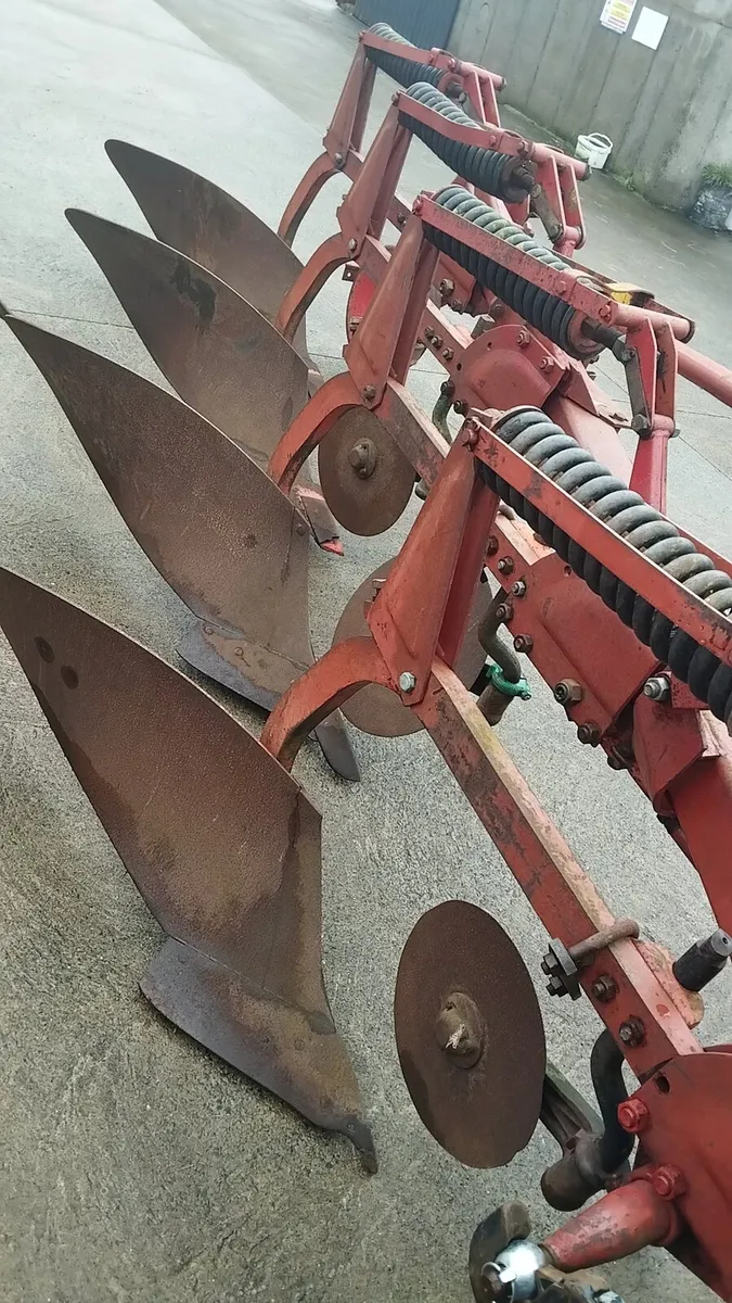 Kyllingstad Spring Loaded Plough. - Image 1