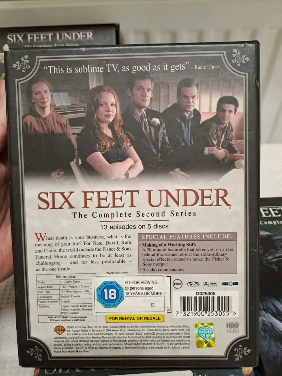 Six Feet Under – DVD Box Sets (Series 1–4) - Image 3