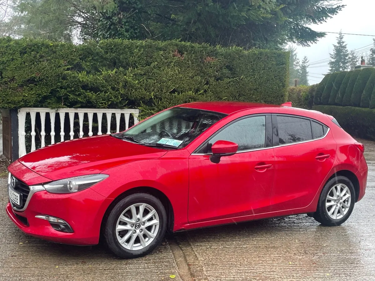 * Mazda 3 .. ‘2017 .. 1.6 Dsl .. Immaculate * - Image 1