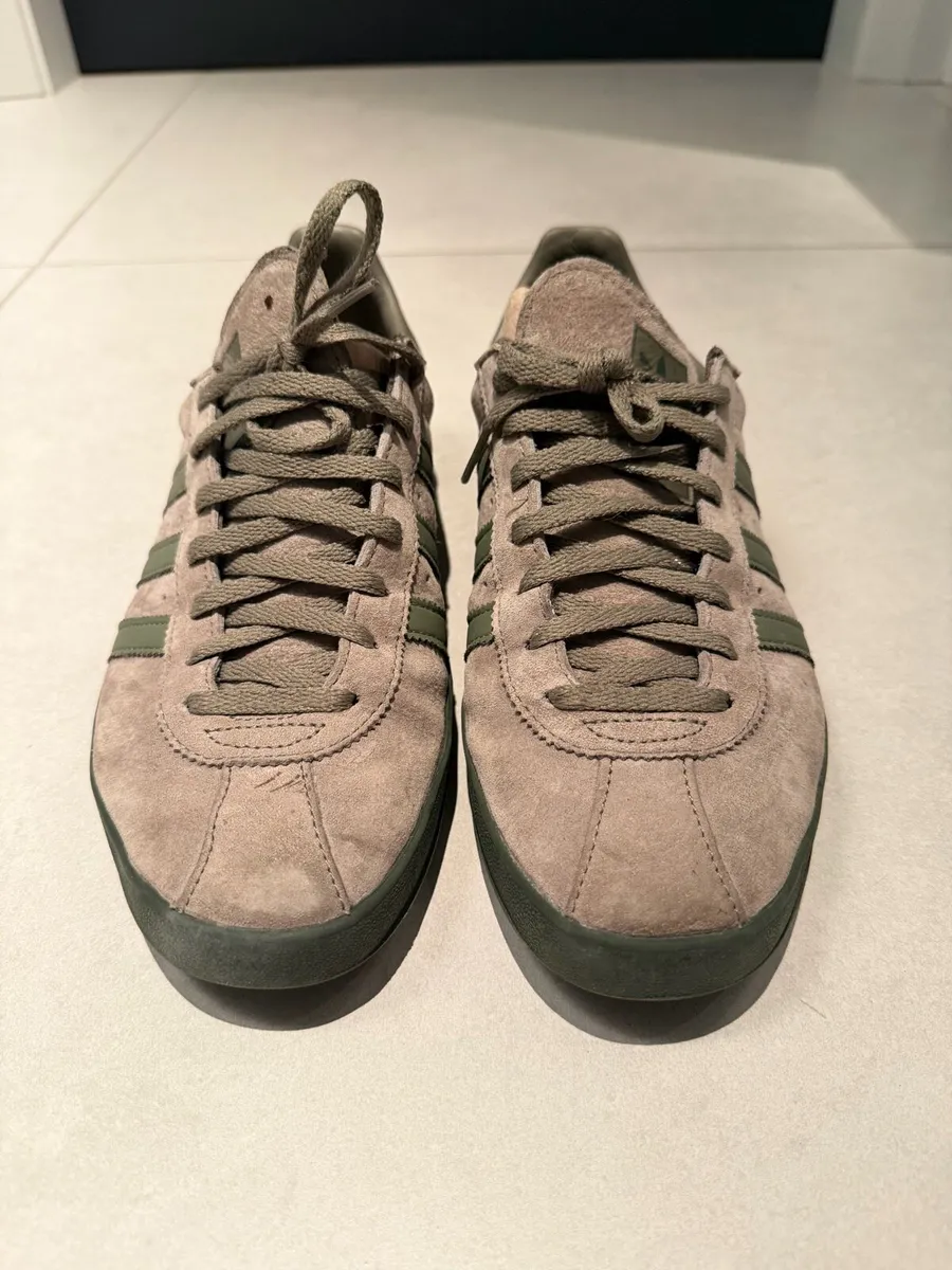 Adidas Originals Broomfield Men’s UK9 - Image 4