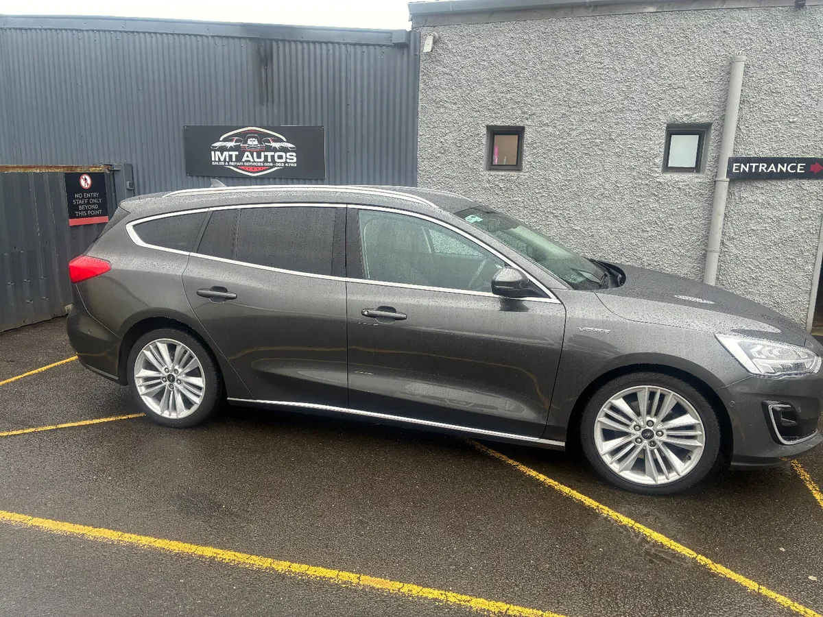 Ford Focus 2019 - Image 2