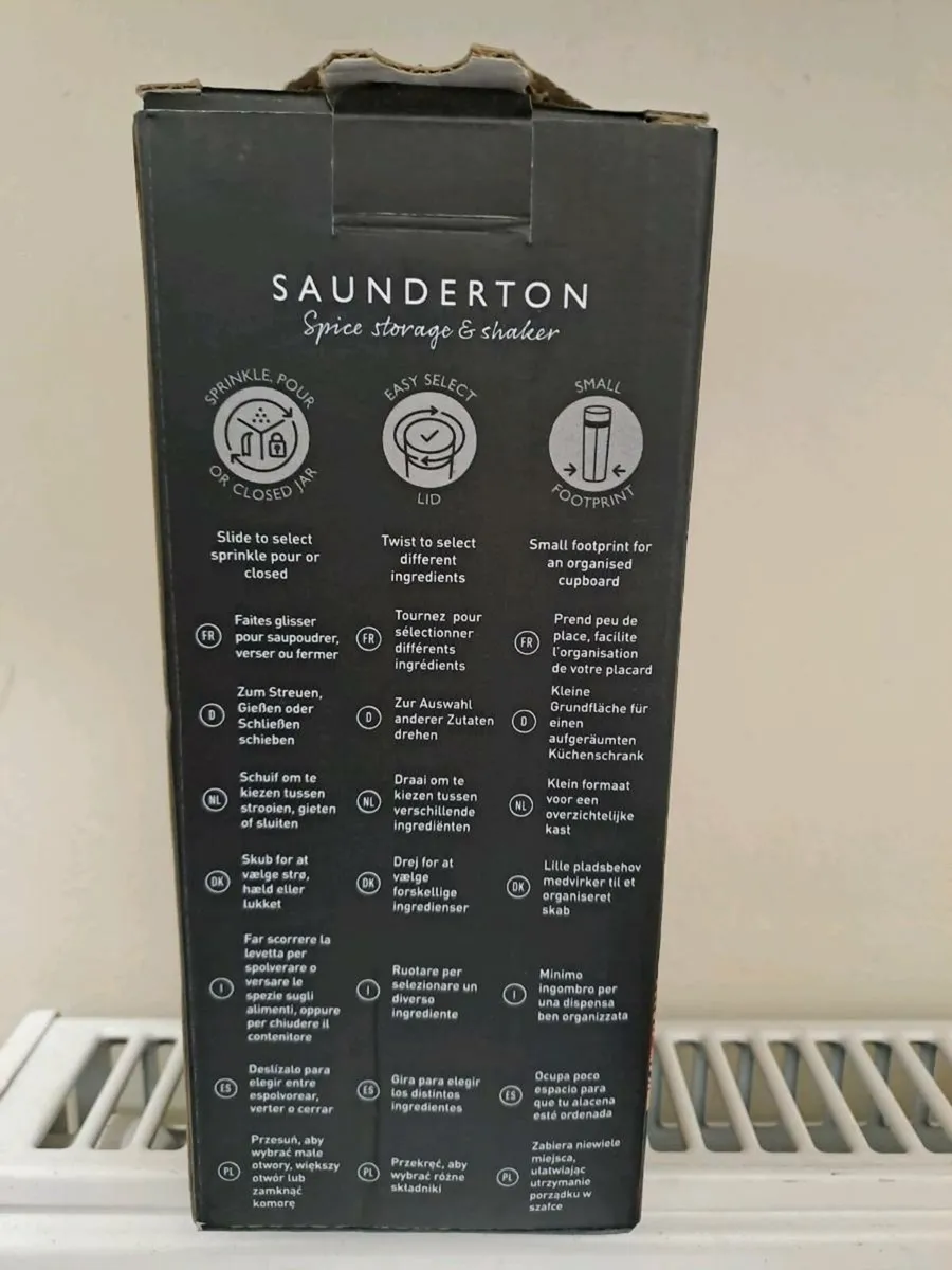 Cole & Mason Saunderton Spice Storage & Shaker - Image 4