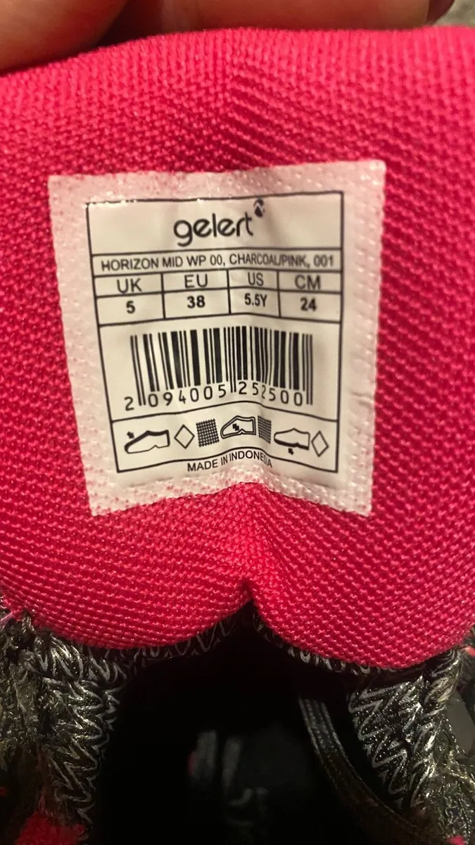 Hiking Boots (women - UK5) - Image 4