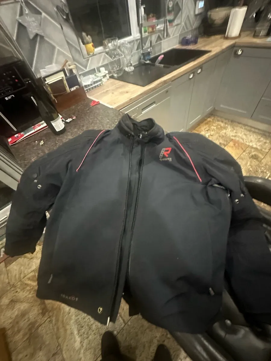 Motorcycle jacket - Image 1