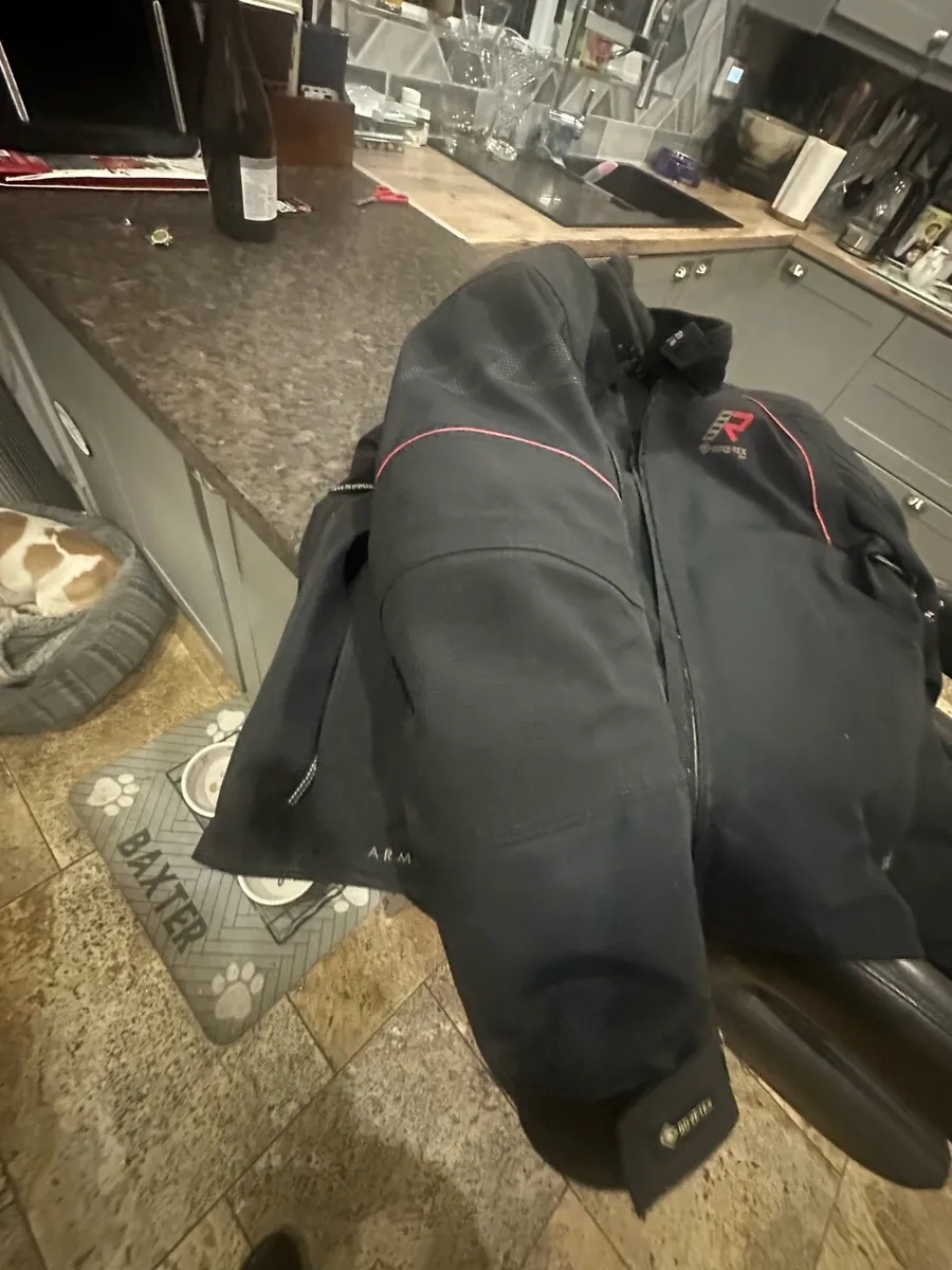Motorcycle jacket - Image 2