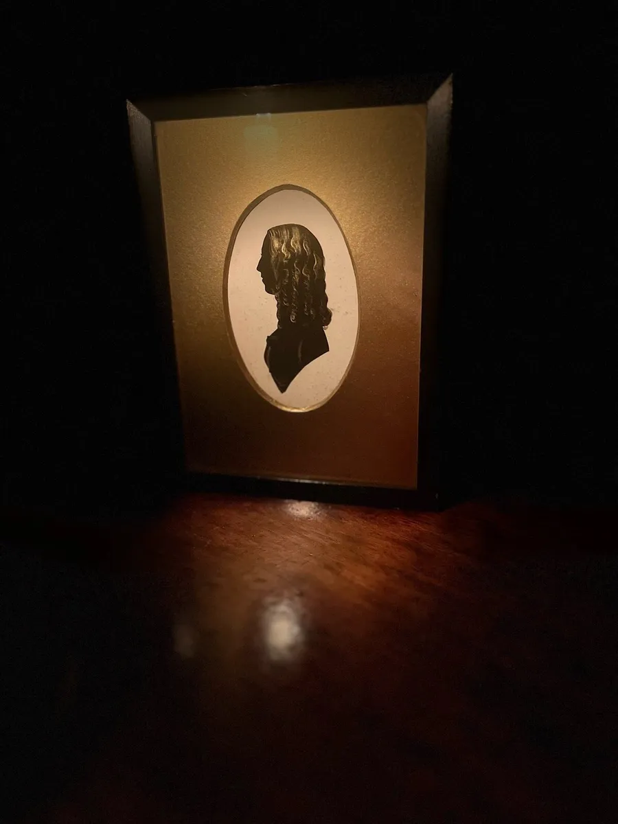 Antique Silhouette of Lady - Image 2
