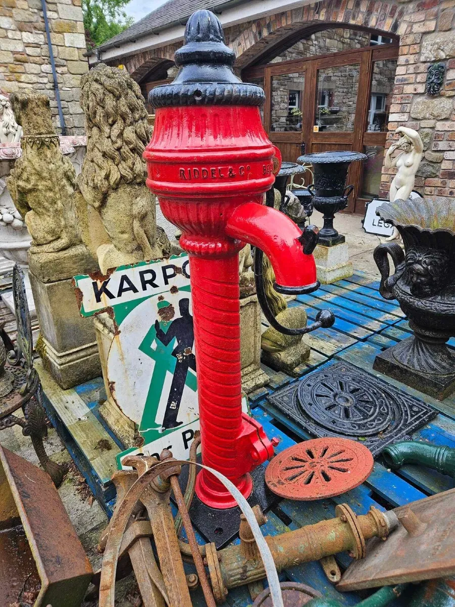 Original Belfast water pump - Image 1