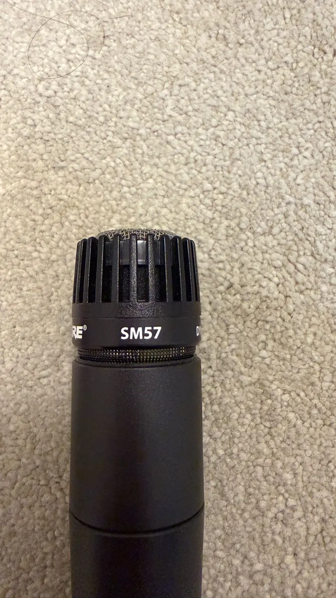 Shure SM57 Mic + Mic Stand + Cable - Image 2
