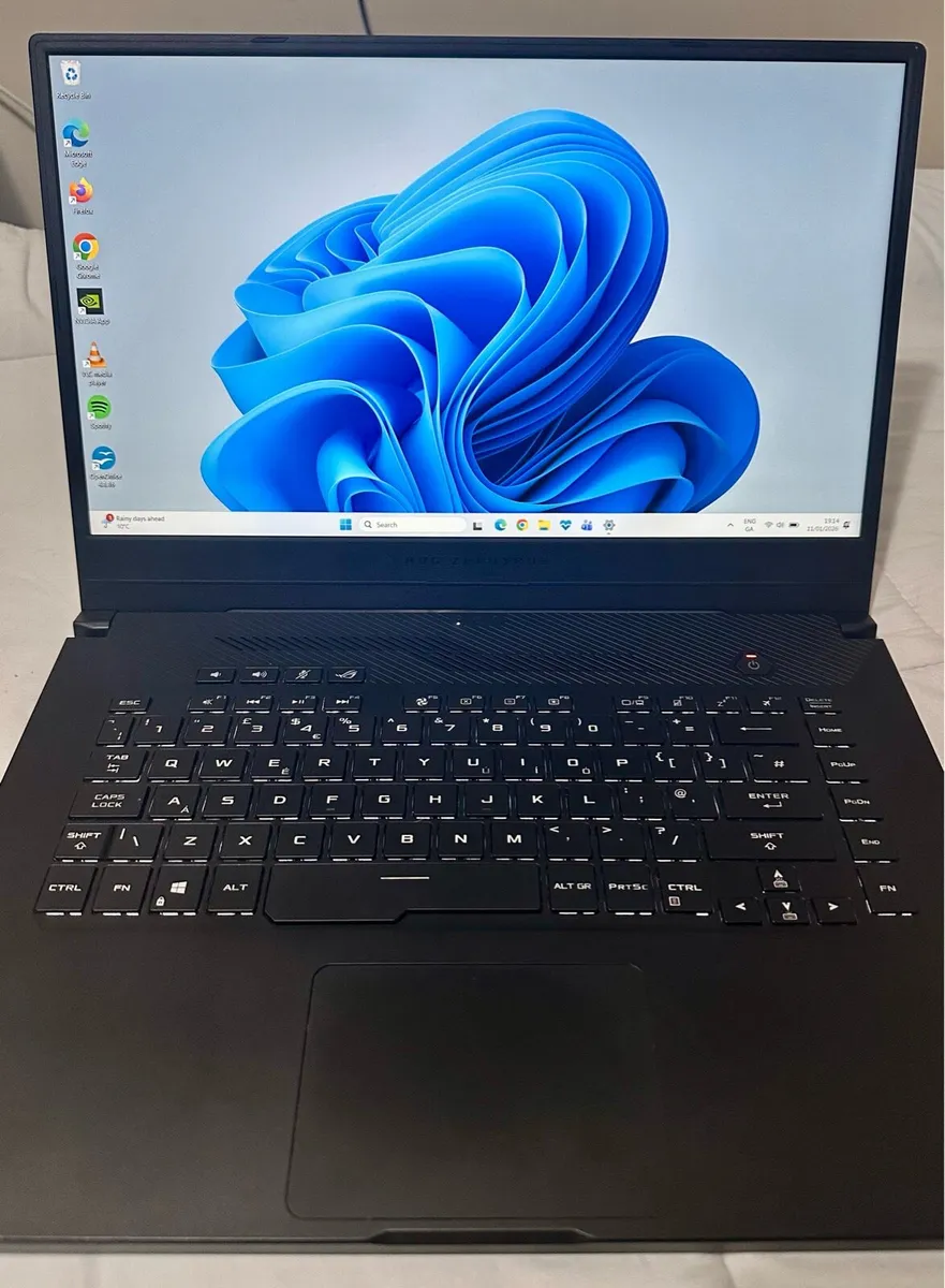 ASUS ROG Zephyrus G Gaming Laptop - Image 1