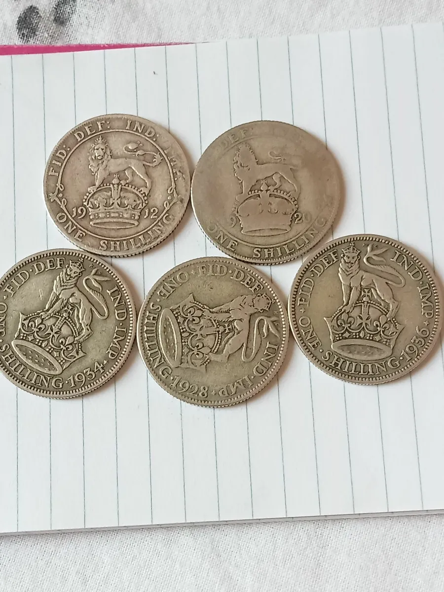 Silver one shillings - Image 1