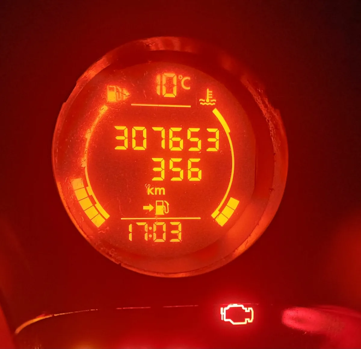 Nissan Qashqai 2010 - Image 3