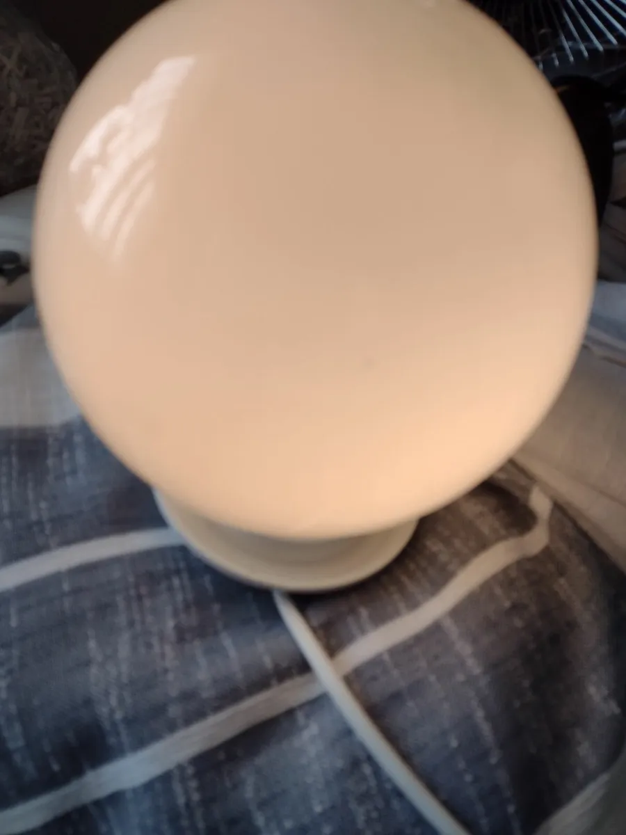 Hall or bedside table lamp - Image 1