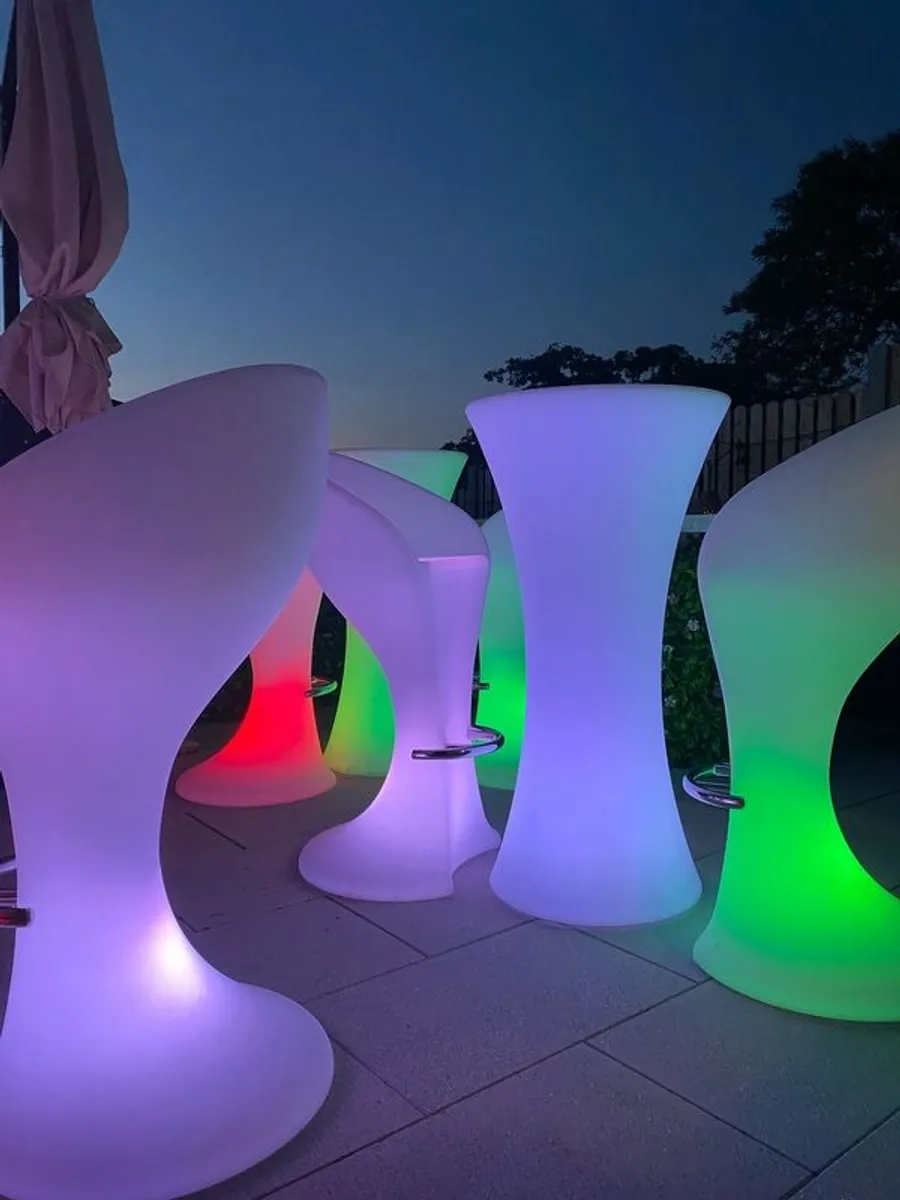 LED light up furniture - Image 1