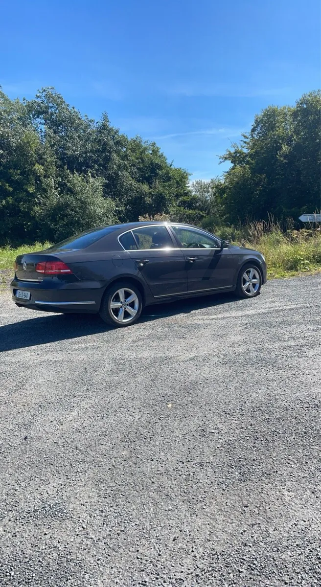 2Litre Passat - Image 4