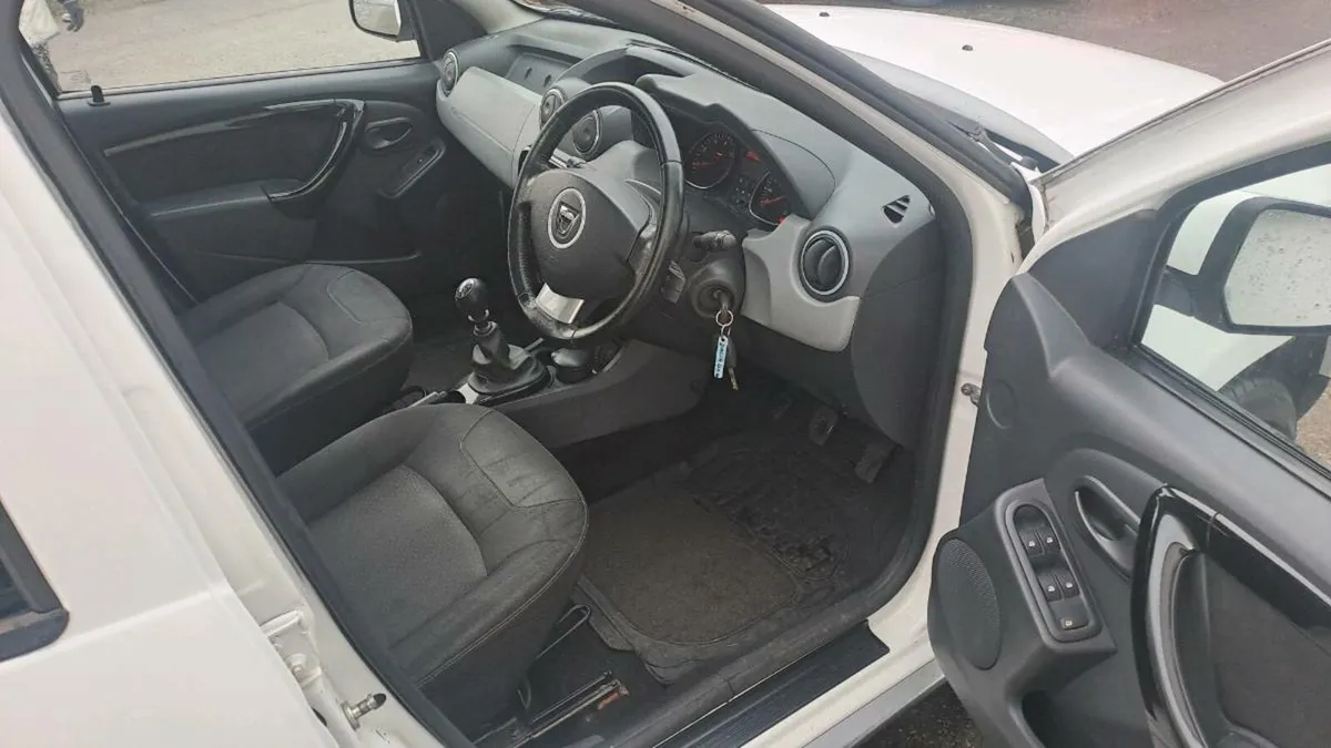 2014 Dacia Duster 1.5 Dci 4WD ~Taxed & Tested~ - Image 2