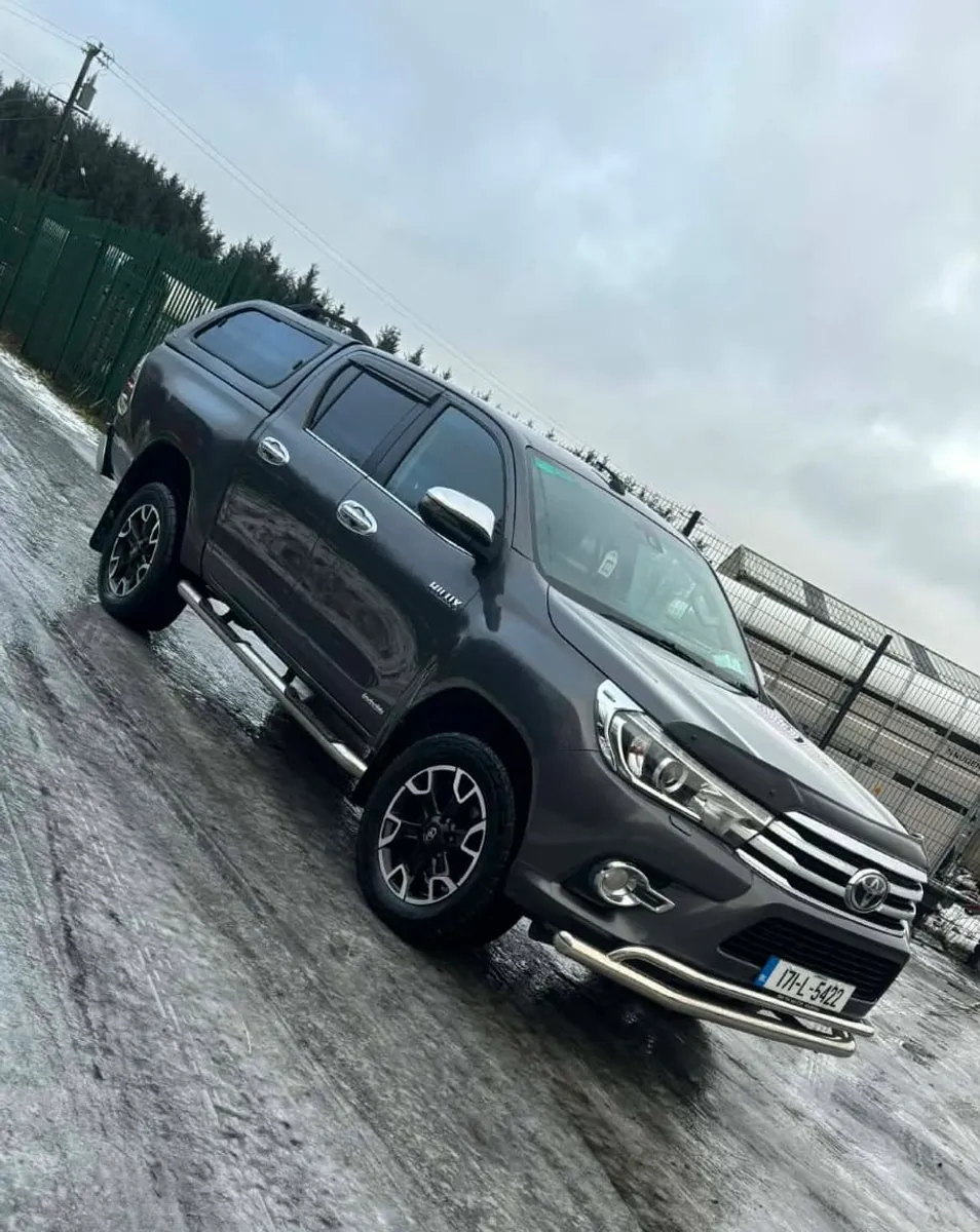 2017 Toyota Hilux Invincible X - Image 1
