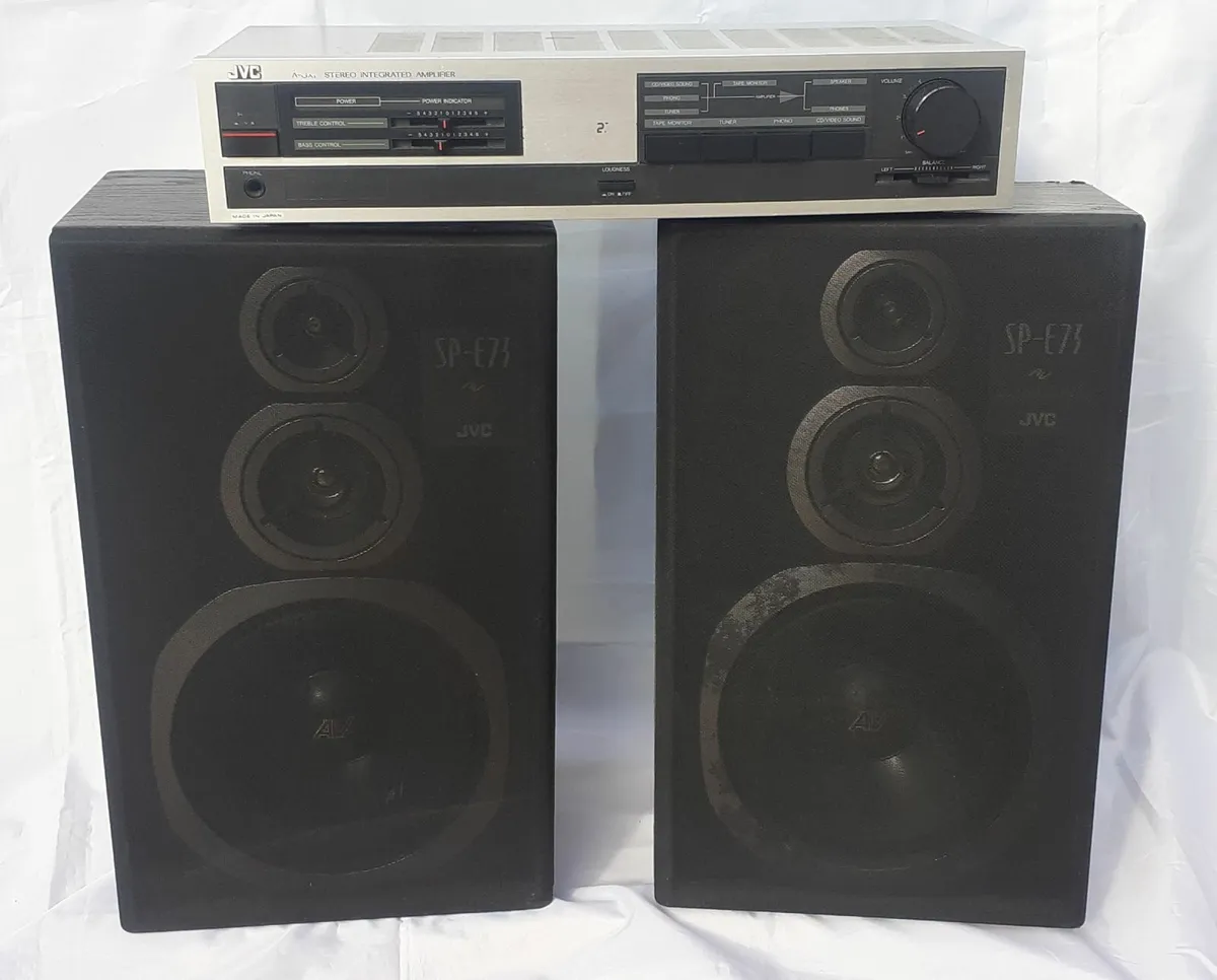 JVC  Amplifer / Speakers . - Image 1