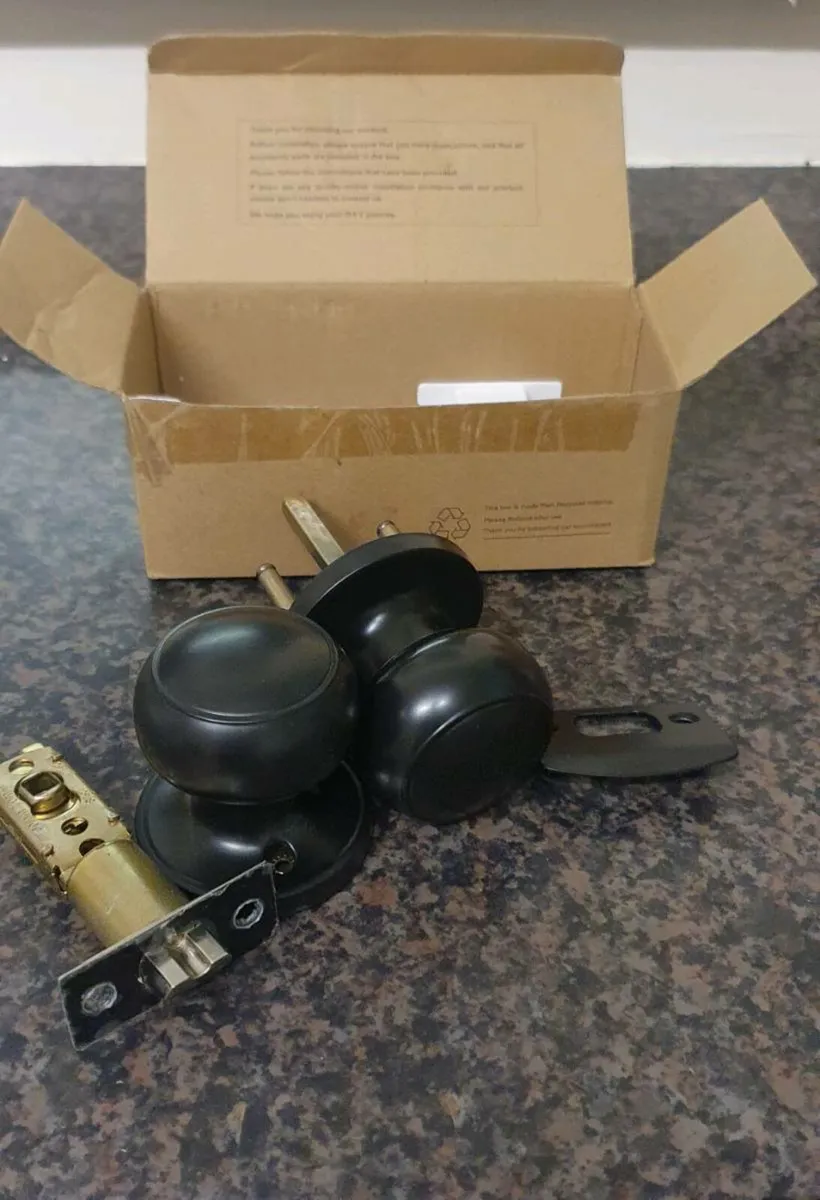Door knobs - Image 1