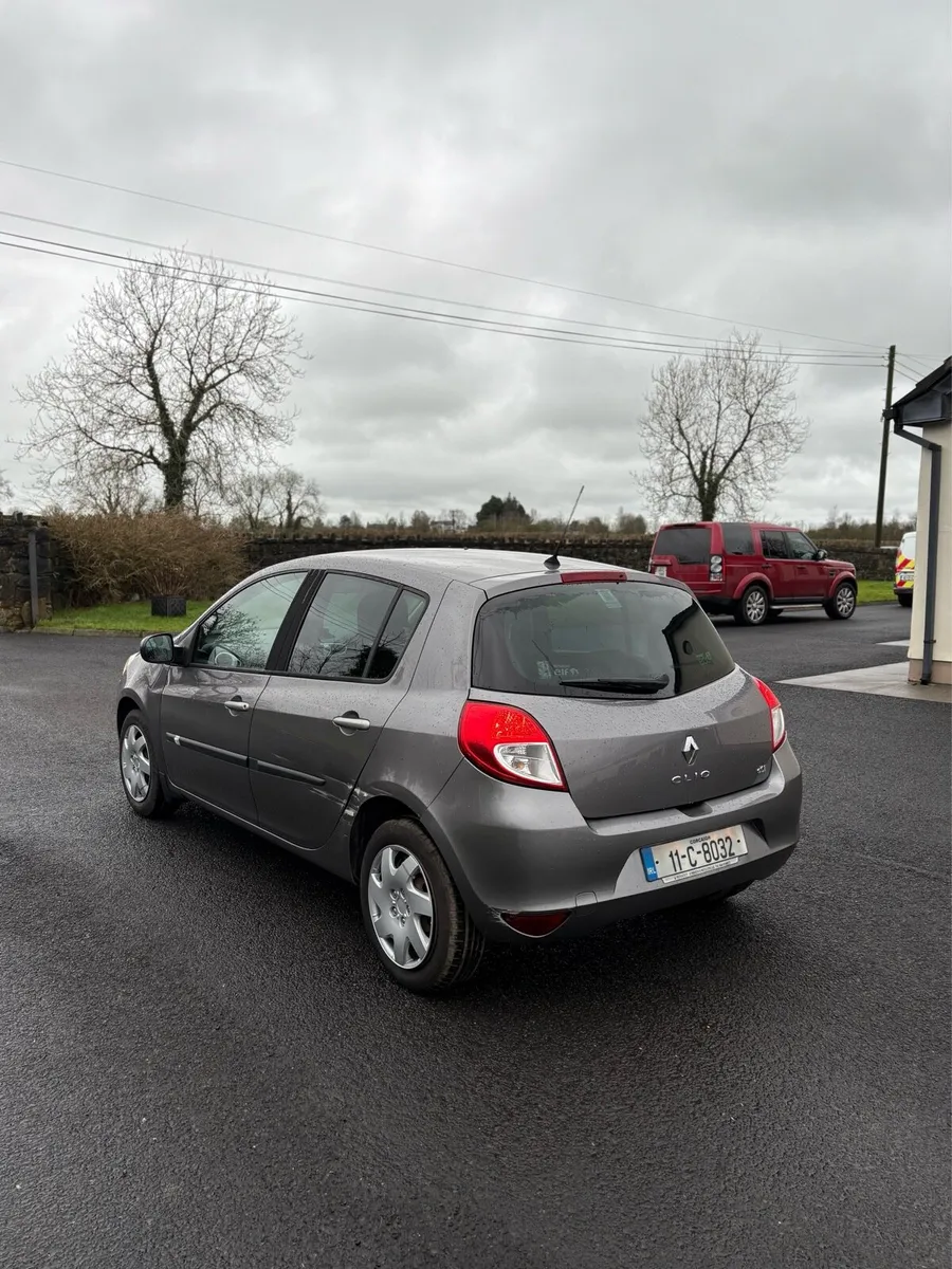 2011 Renault Clio, 1.5L Diesel. NEW NCT - Image 4