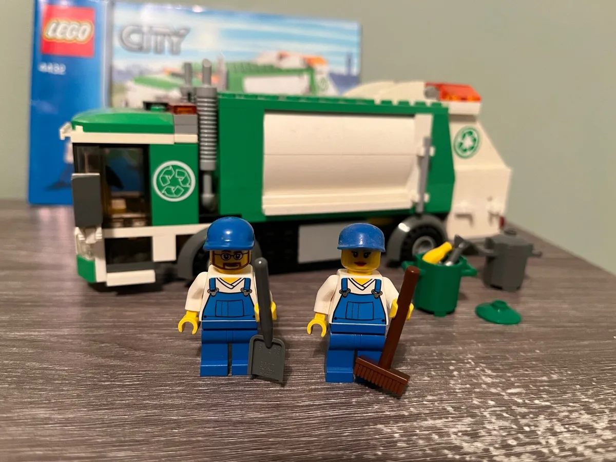 Lego City Sets for Sale (€20 each) - Image 4