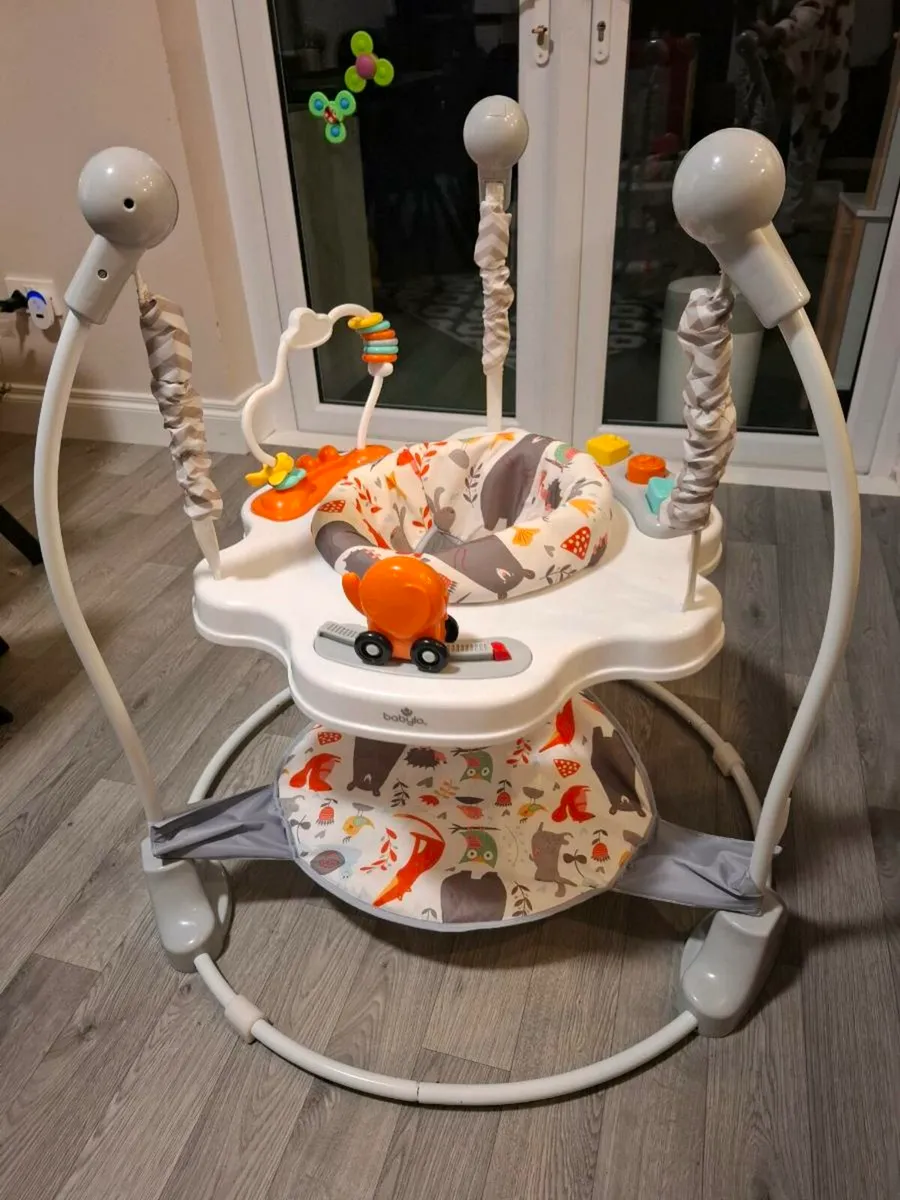 Baby bouncer - Image 1