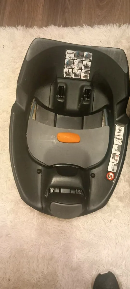 Car seat - Image 1