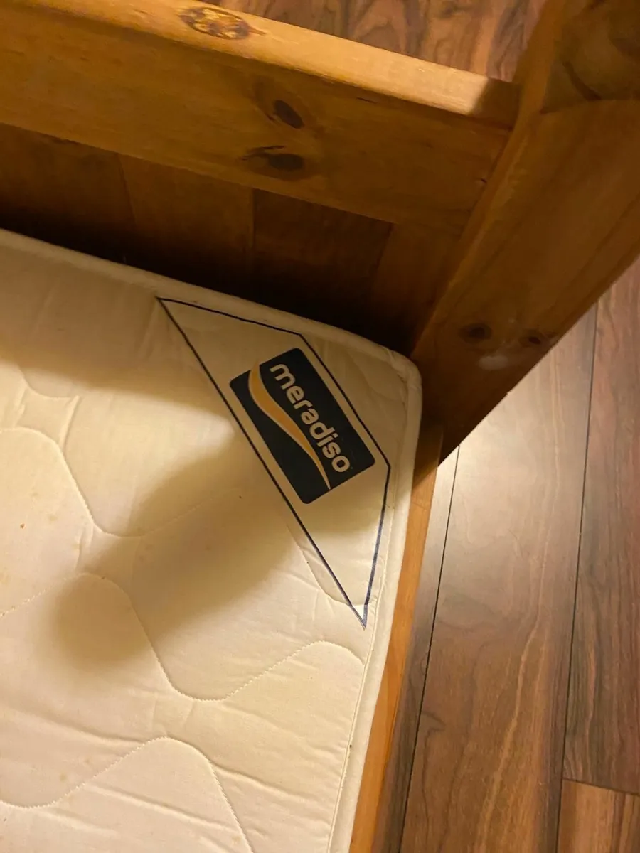 FREE King Size Bed and Matresses - Image 4