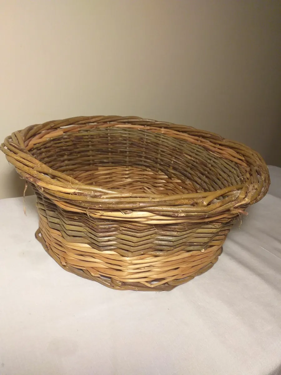 Willow basket - Image 1