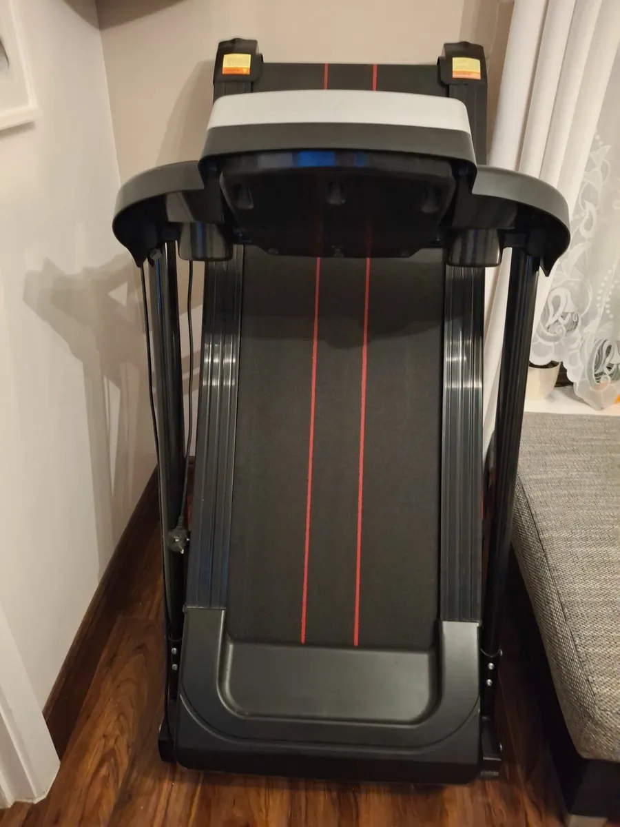 Treadmill - Image 2