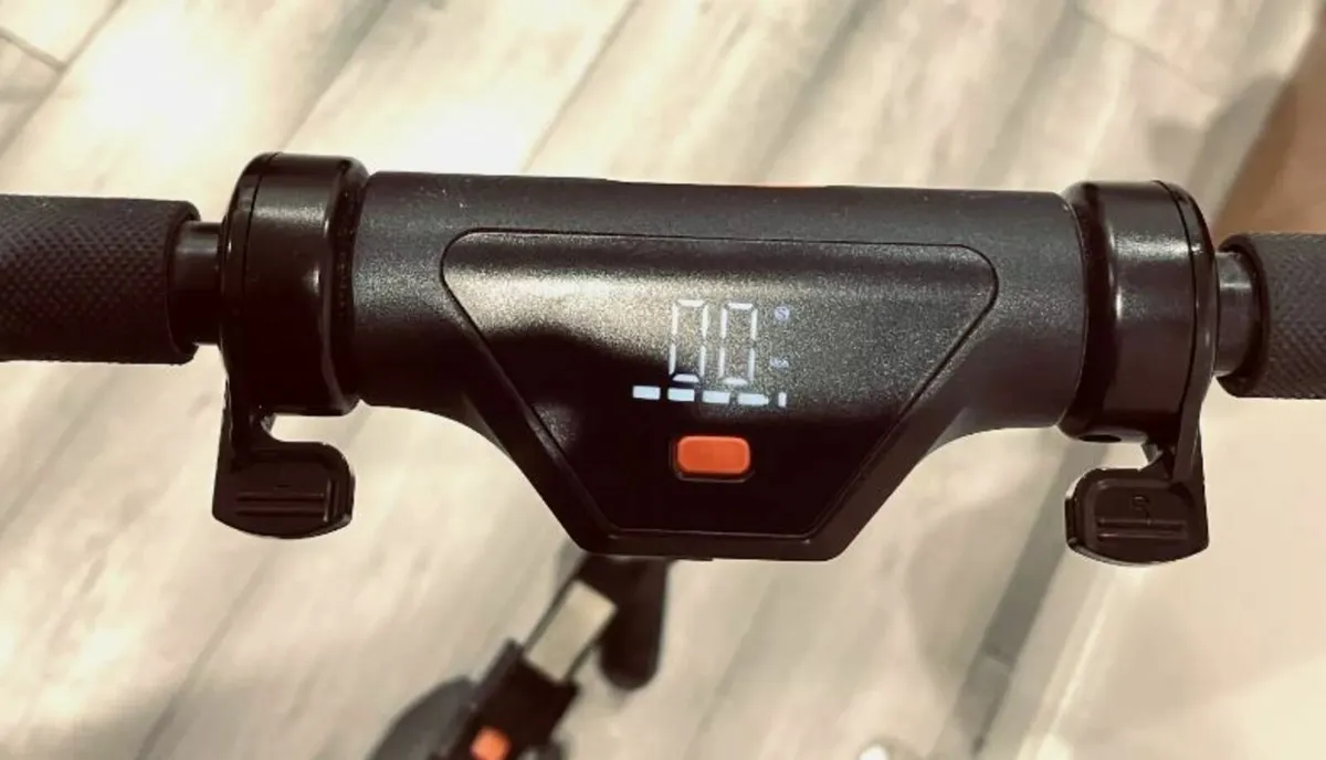 KUGOO  S1 Electric Scooter. - Image 2