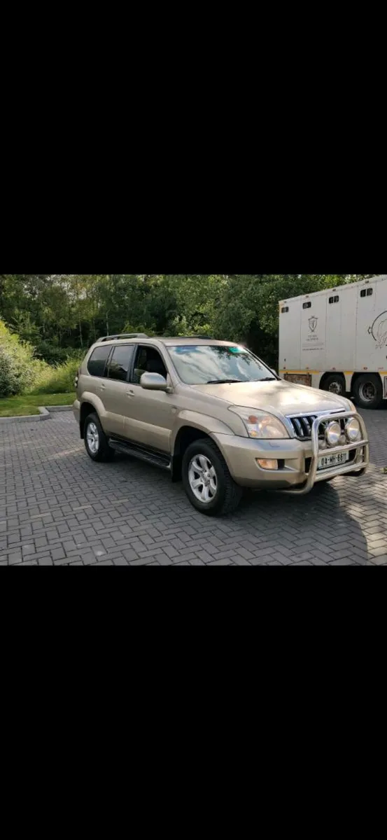 Toyota landcruiser - Image 2