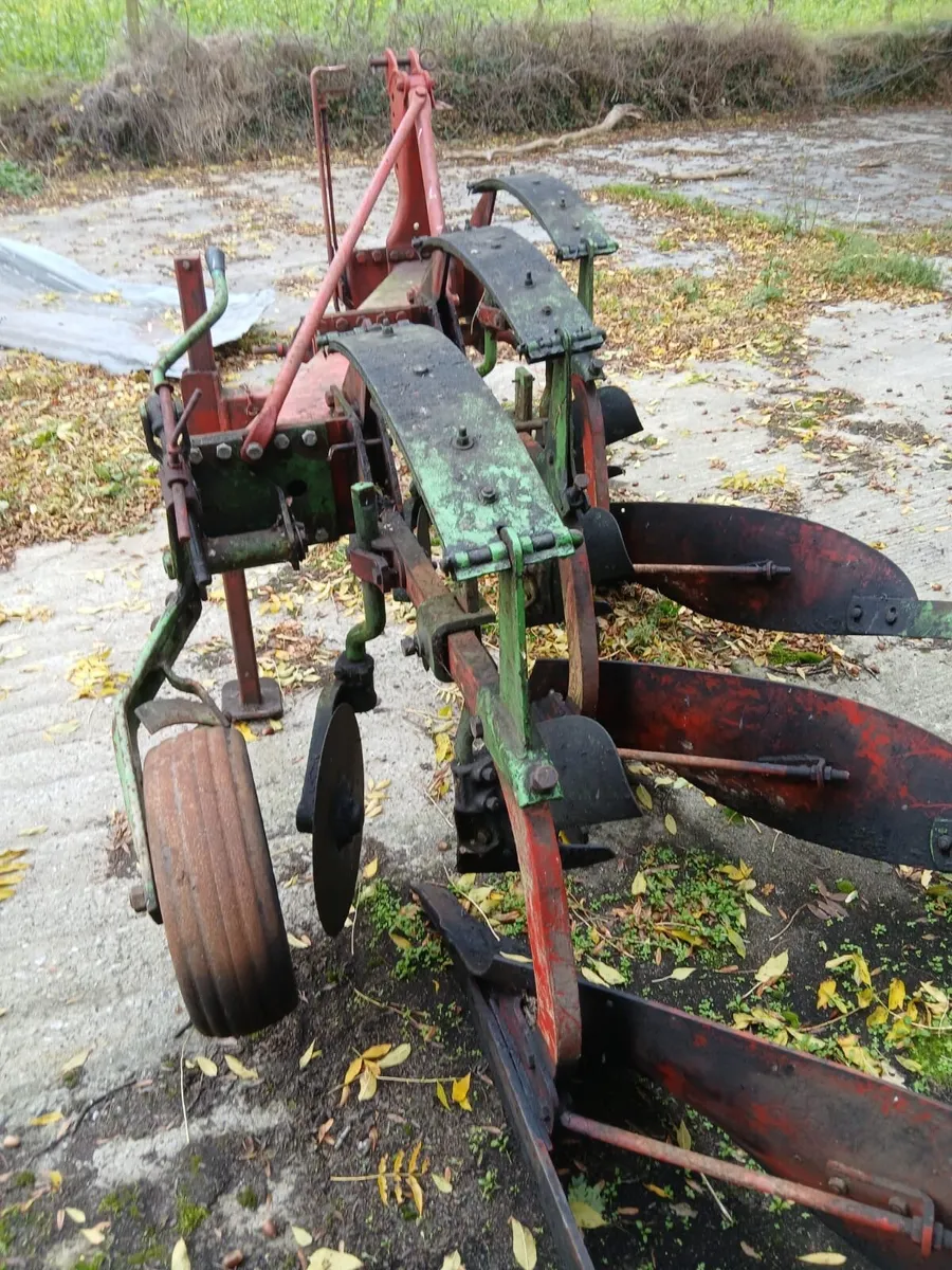 Kverneland plough - Image 3
