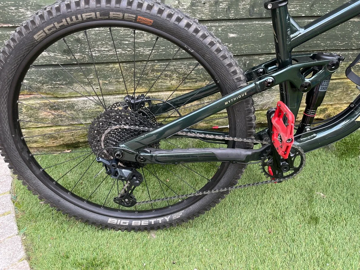 Vitus Mythique 29 VRX (Medium) + Garmin Edge 530 - Image 4