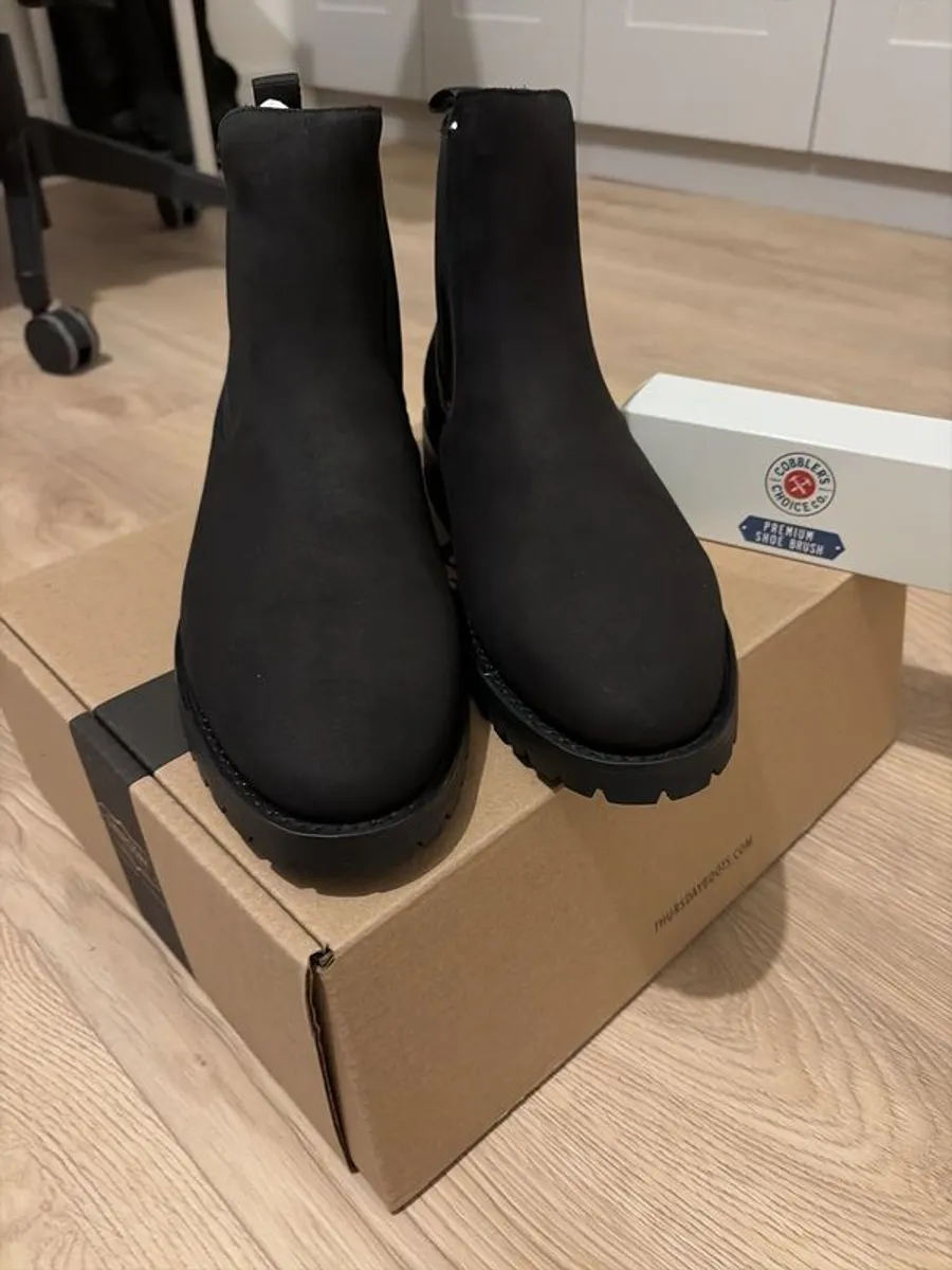 Thursday Boots Chelsea Legend boots for sale - Image 2