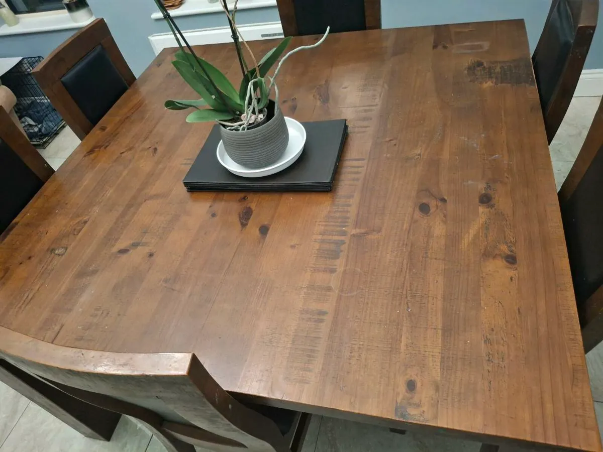 Dining table and chairs - Image 2