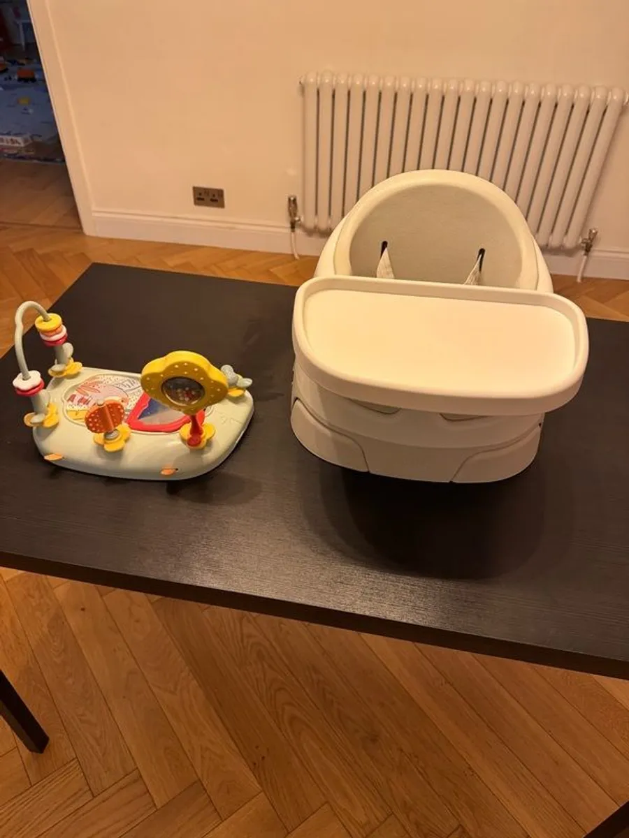 Mamas and Papas Bug 3-in-1 Floor & Booster Seat with Activity Tray - Pebble Grey - Image 3