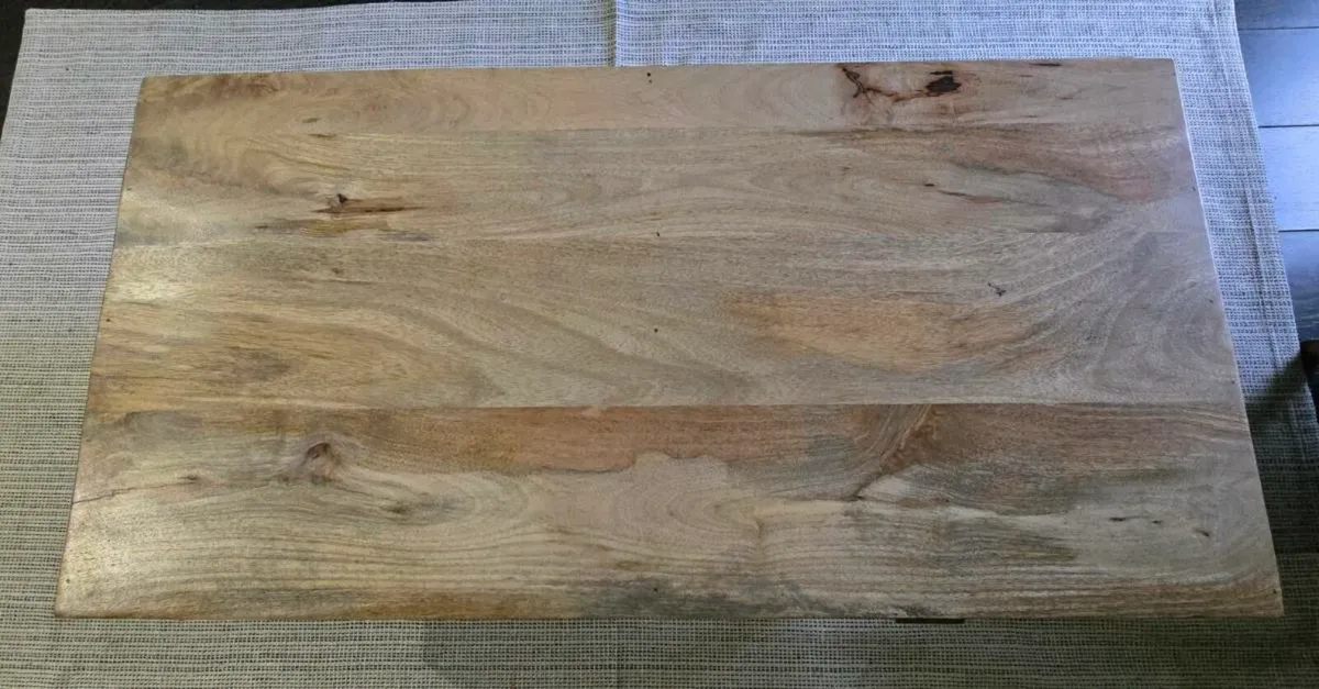 Coffee table - Image 1