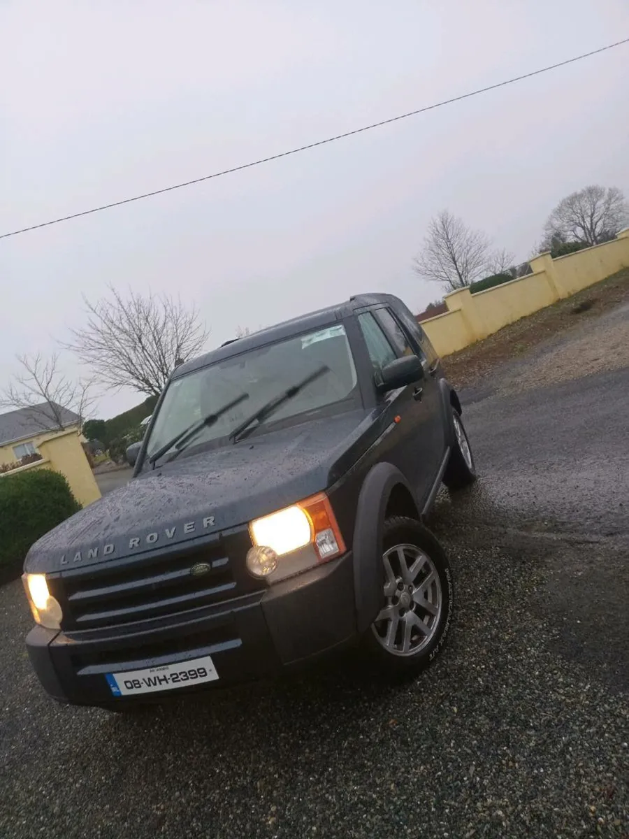 Land Rover Discovery crewcab - Image 2