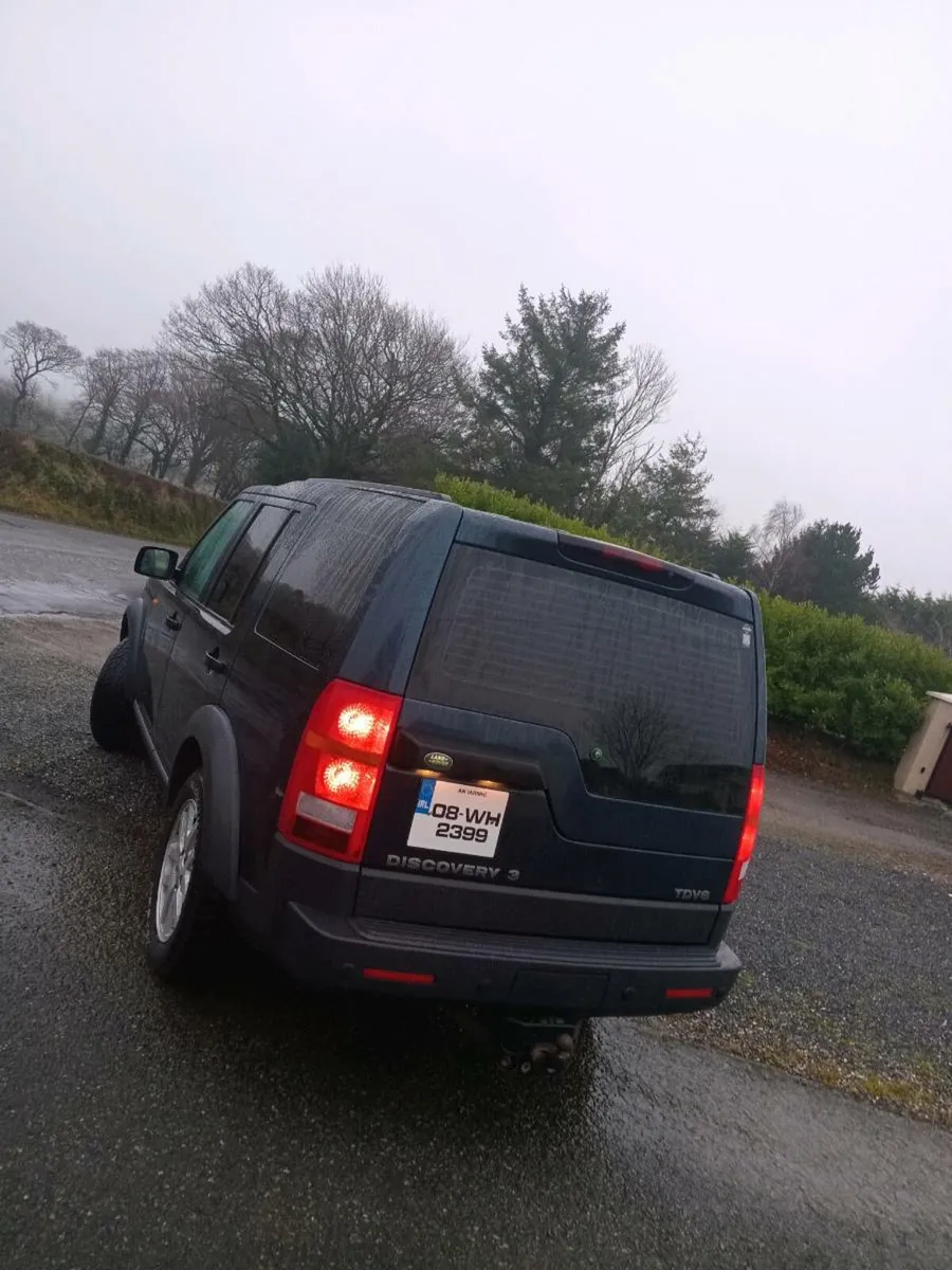 Land Rover Discovery crewcab - Image 4