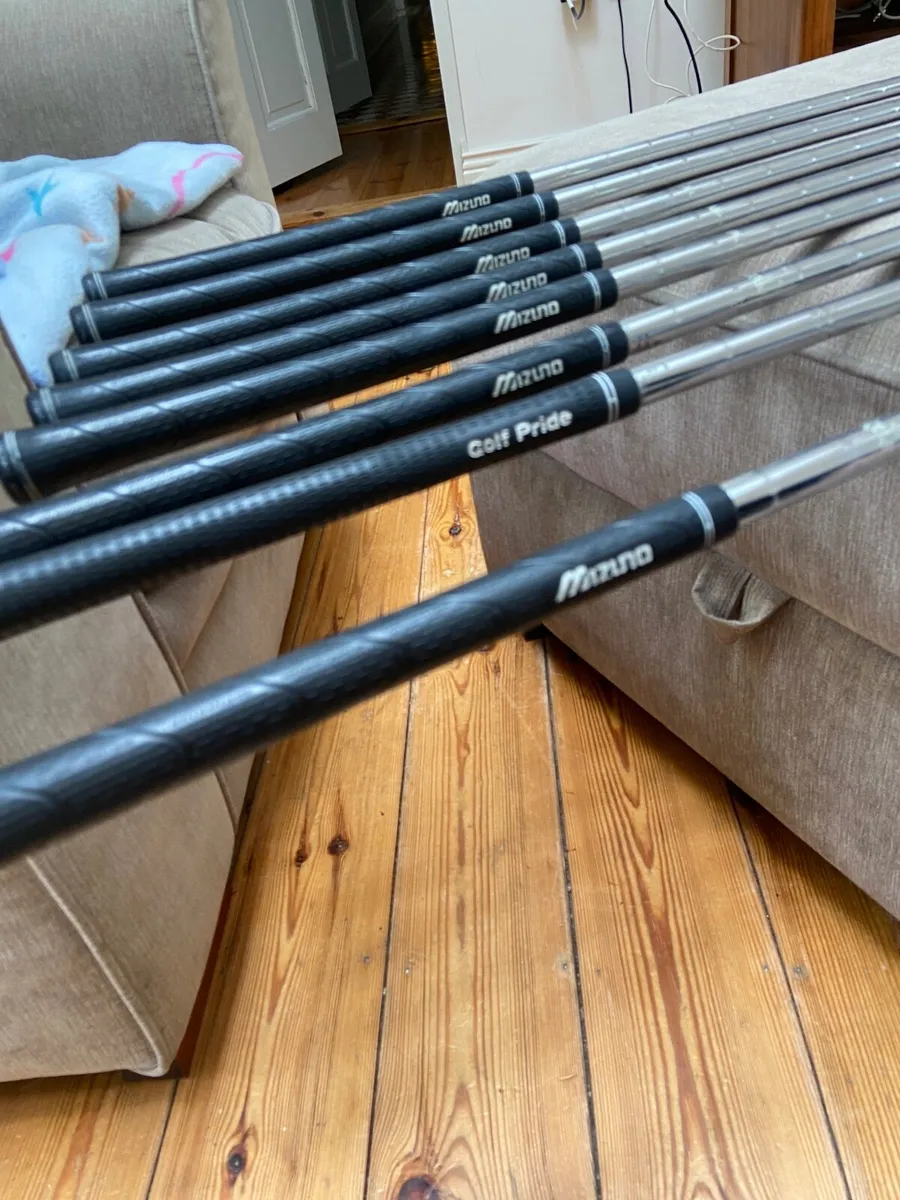 Mizuno Mp5 Golf irons - Image 2