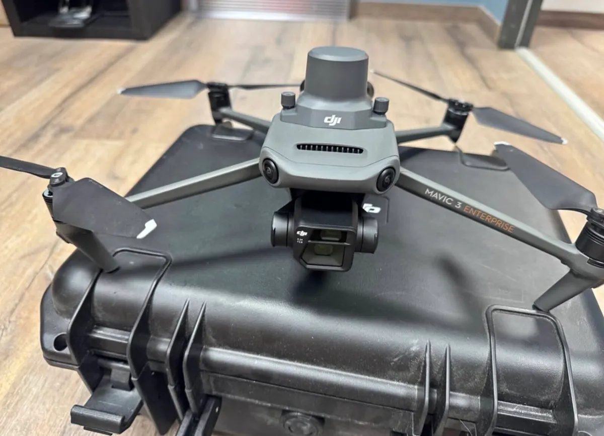 DJII Mavic Pro 3 Enterprise Drone - Image 2
