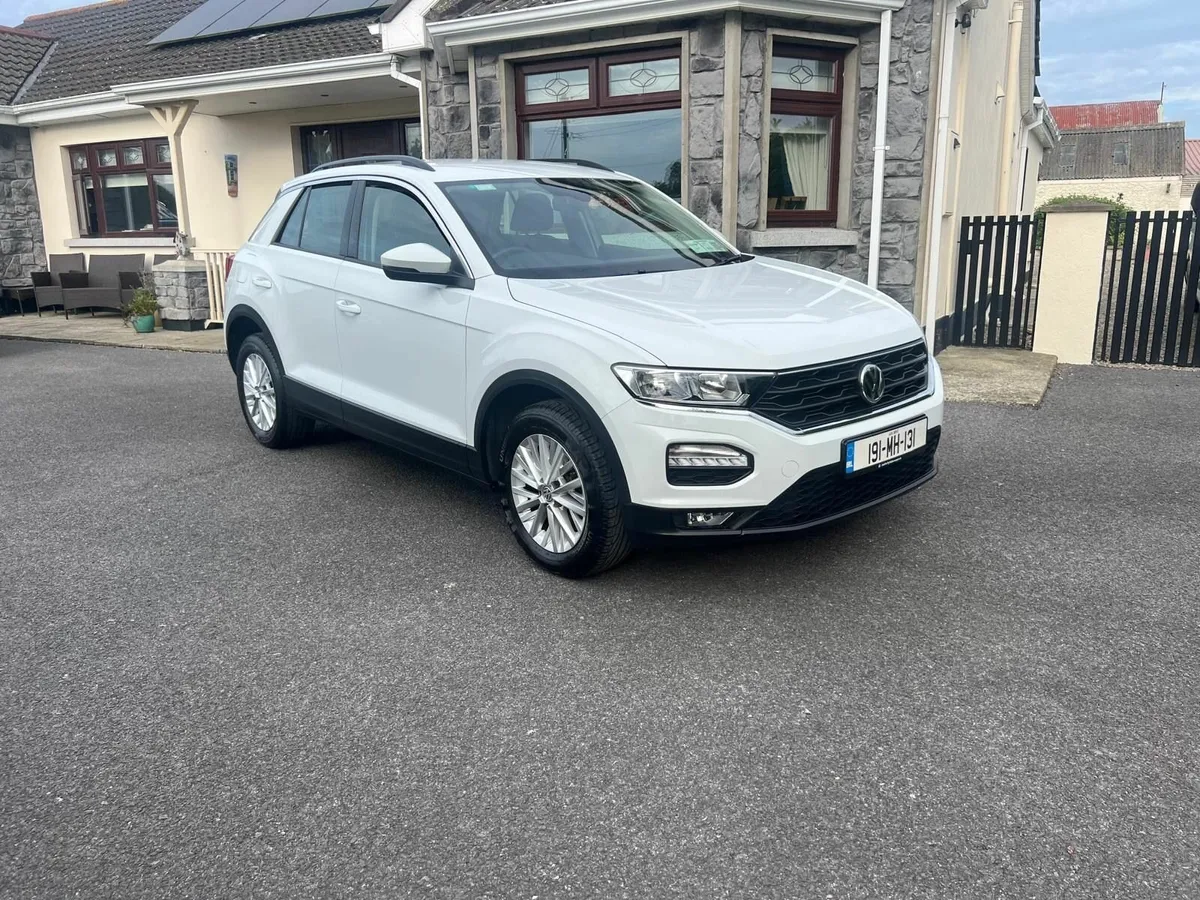 Volkswagen T-Roc 2019 - Image 1