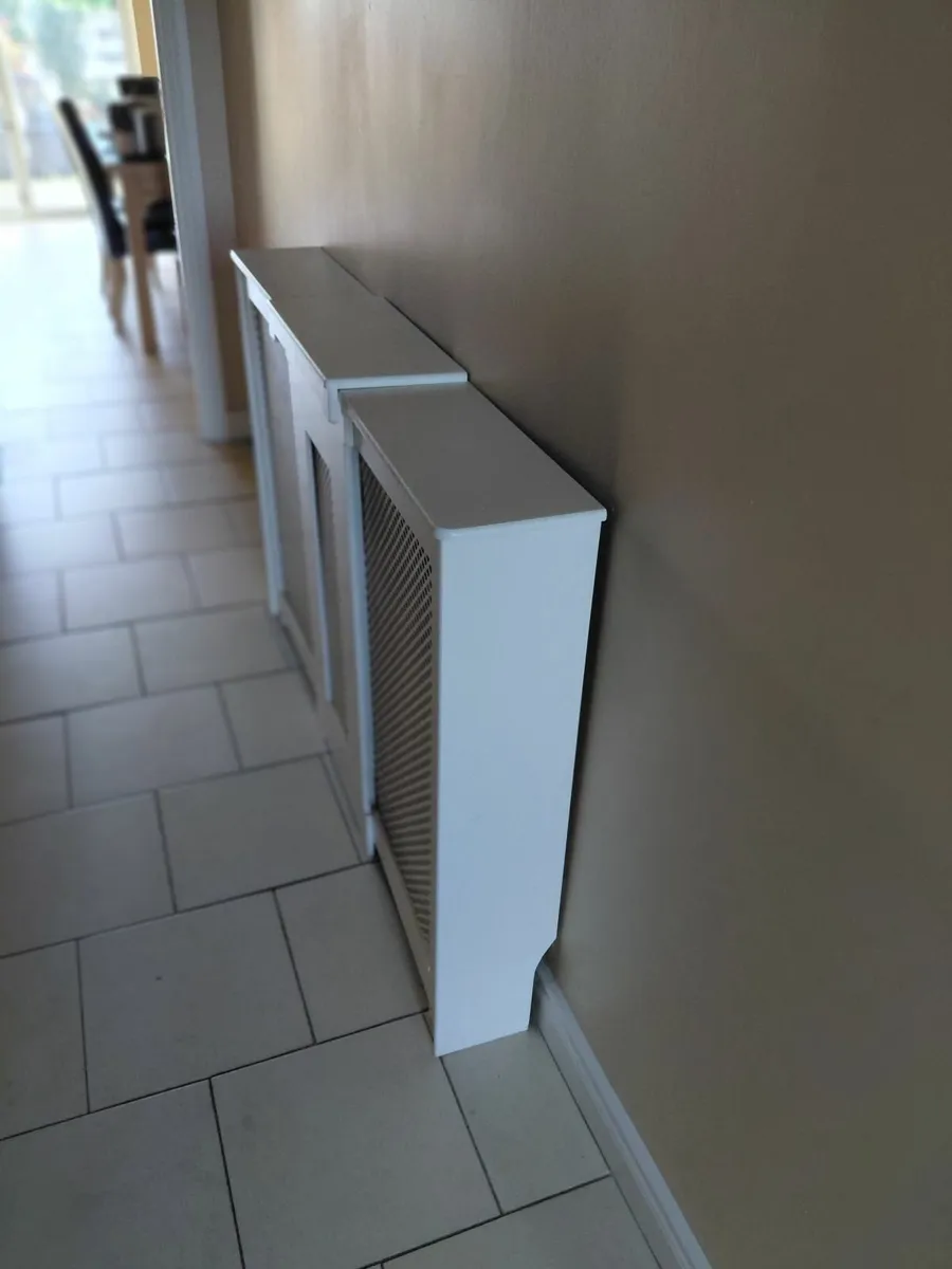 Radiator cover - Image 1