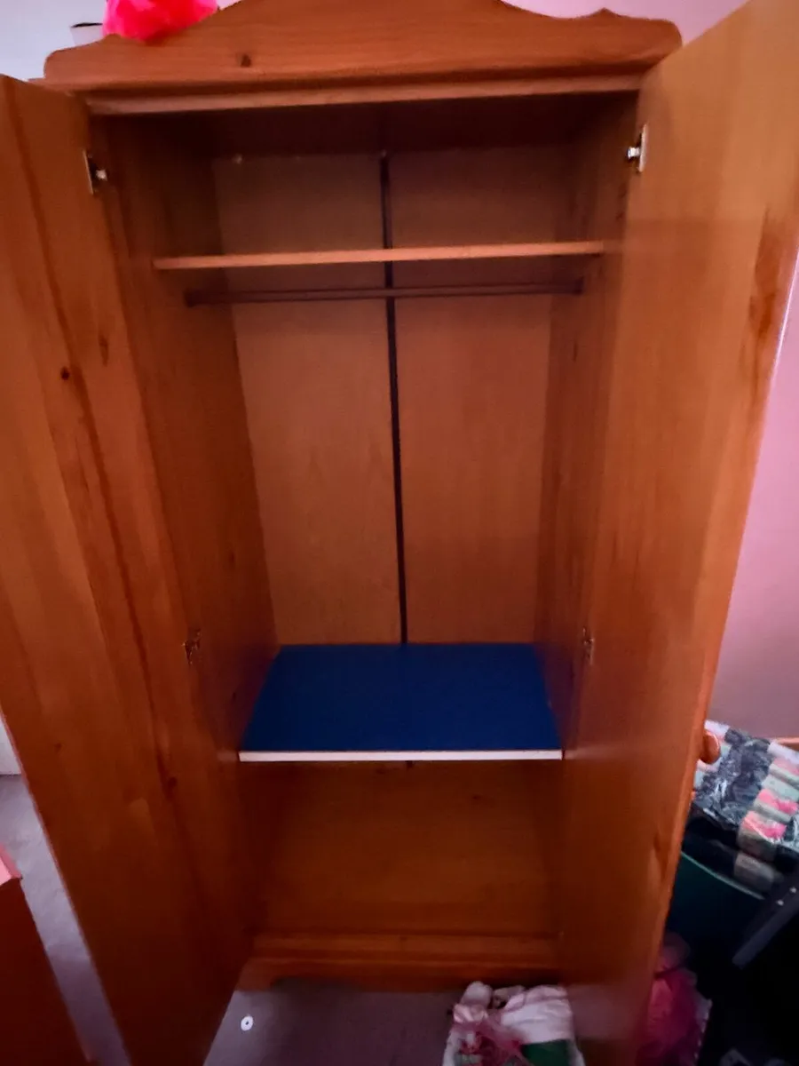 Wardrobe - Image 2