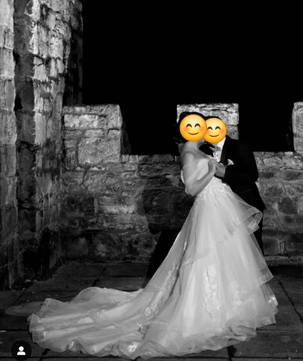 Wedding dress - Image 1